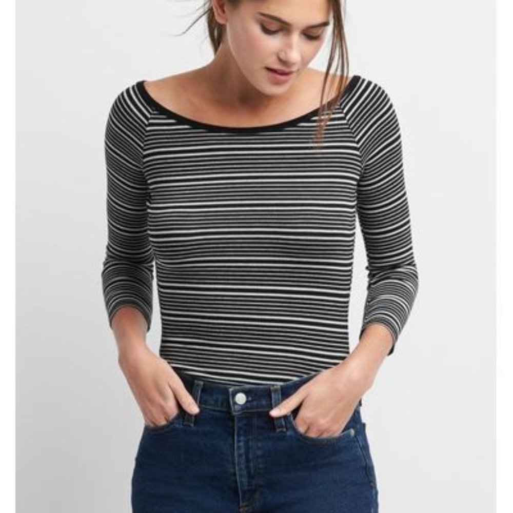 NWT GAP Striped Off-Shoulder Shirt